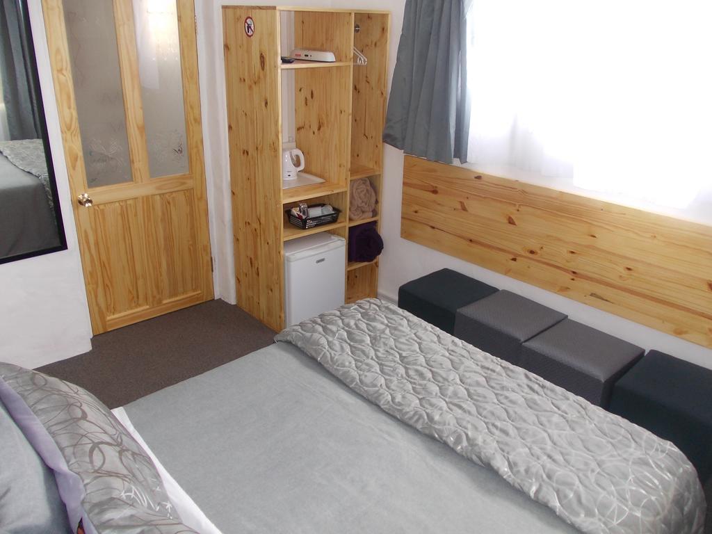 Villa Ocean Crest B&B Гансбаи Екстериор снимка